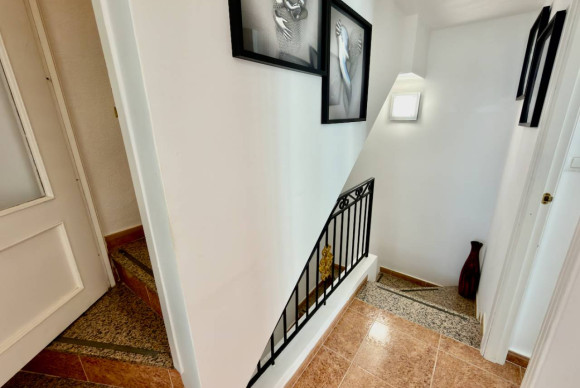 Resale - Villa - Vistabella