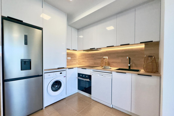 Herverkoop - Appartement  - Torrevieja - Acequion