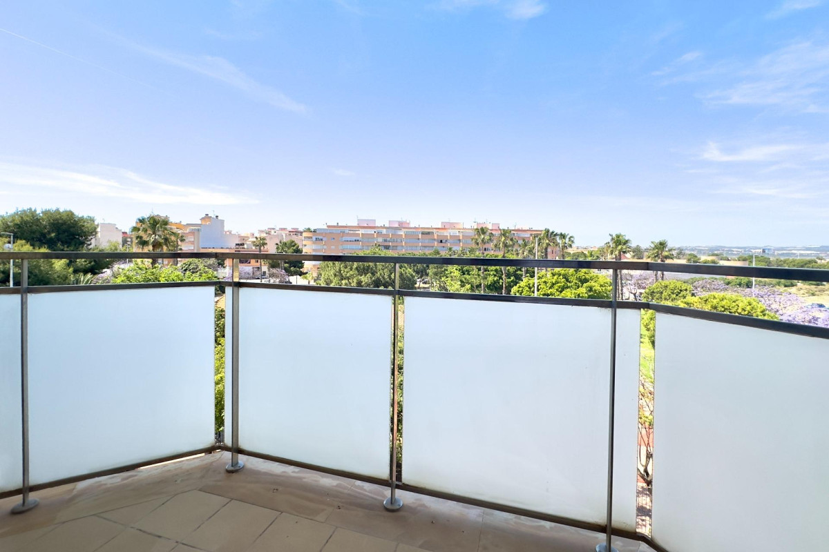 Herverkoop - Appartement  - Torrevieja - Acequion