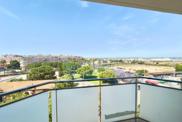 Herverkoop - Appartement  - Torrevieja - Acequion