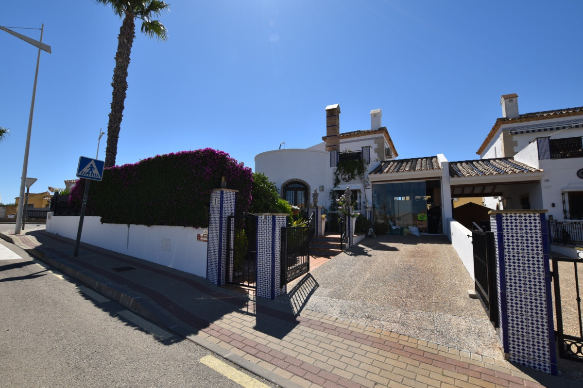 Herverkoop - Villa - Algorfa - La Finca Golf Resort