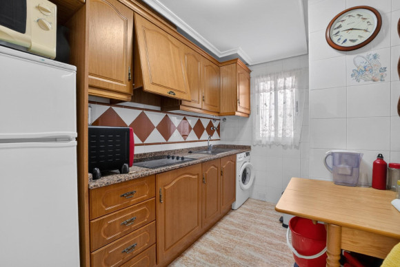 Herverkoop - Appartement  - Torrevieja - Playa Los Locos