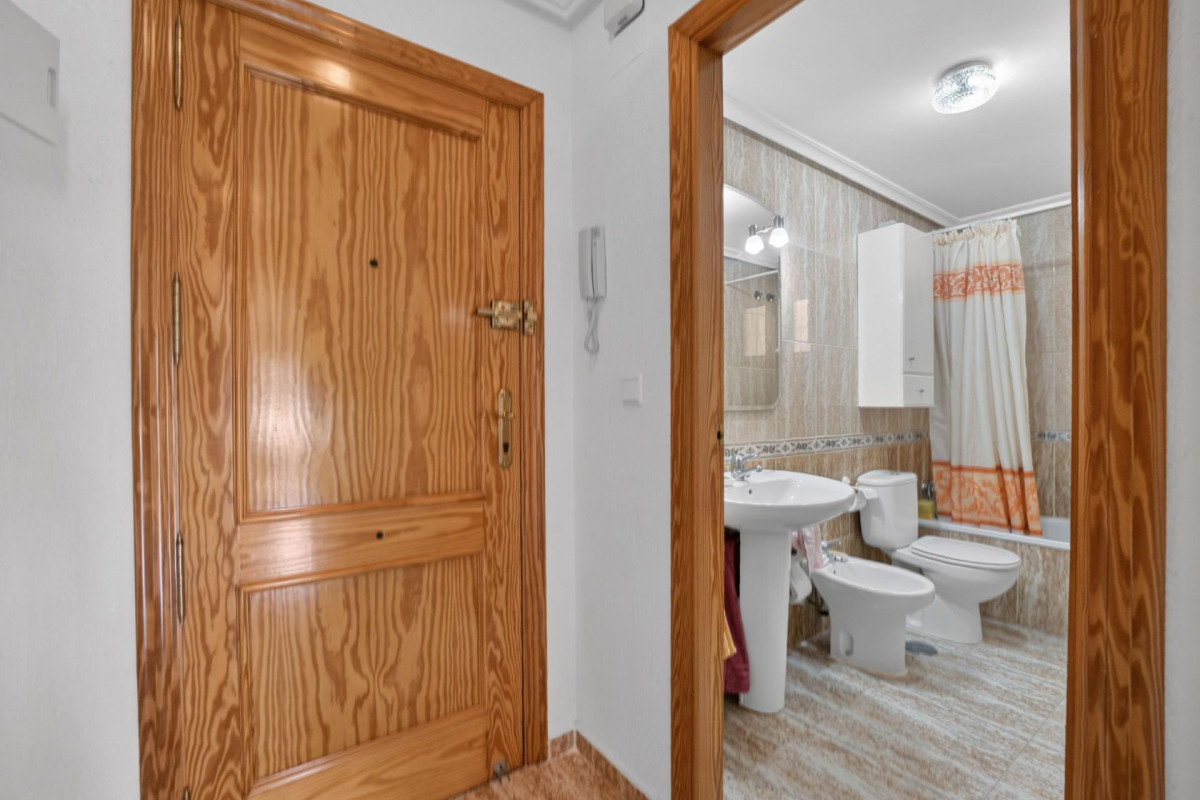 Herverkoop - Appartement  - Torrevieja - Playa Los Locos