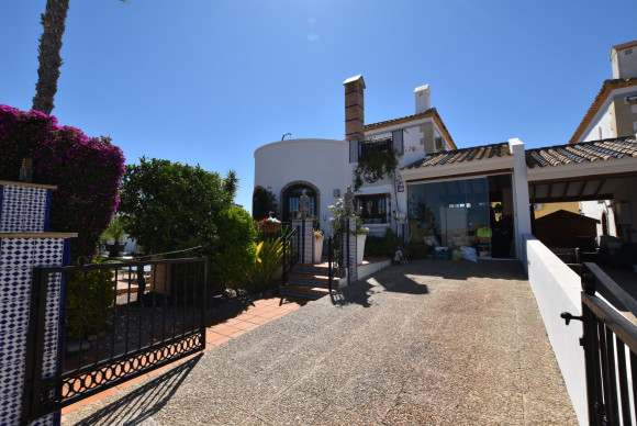 Herverkoop - Vrijstaande Villa - Algorfa - La Finca Golf Resort