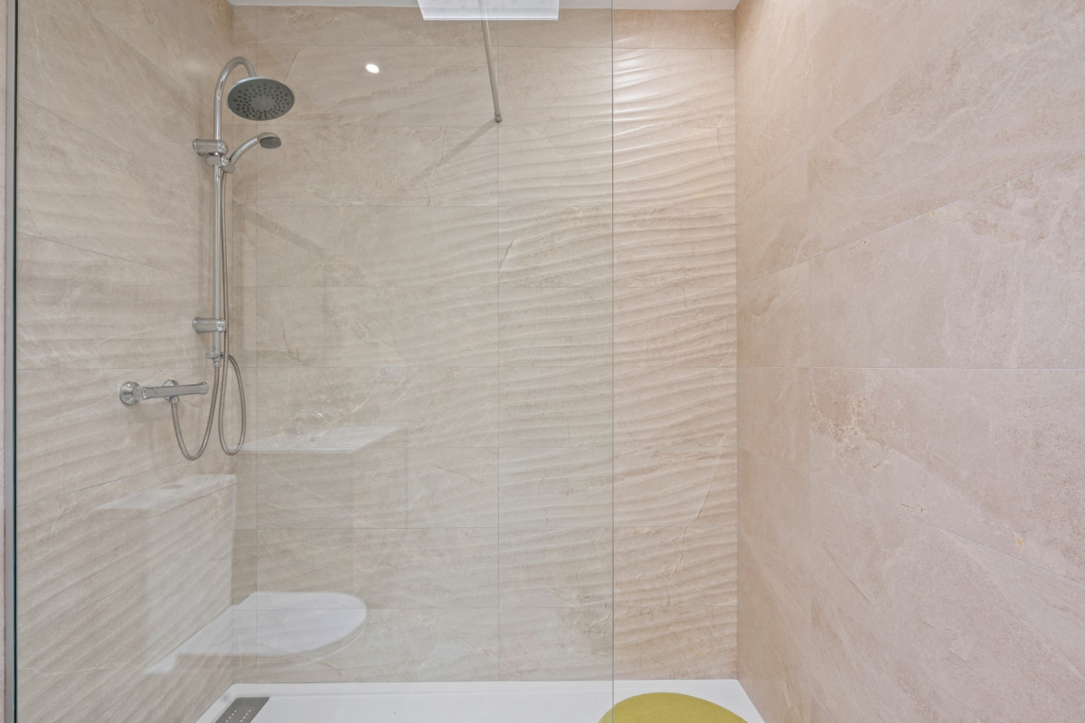 Herverkoop - 6. Detached villa - Daya Nueva - Costa Blanca South