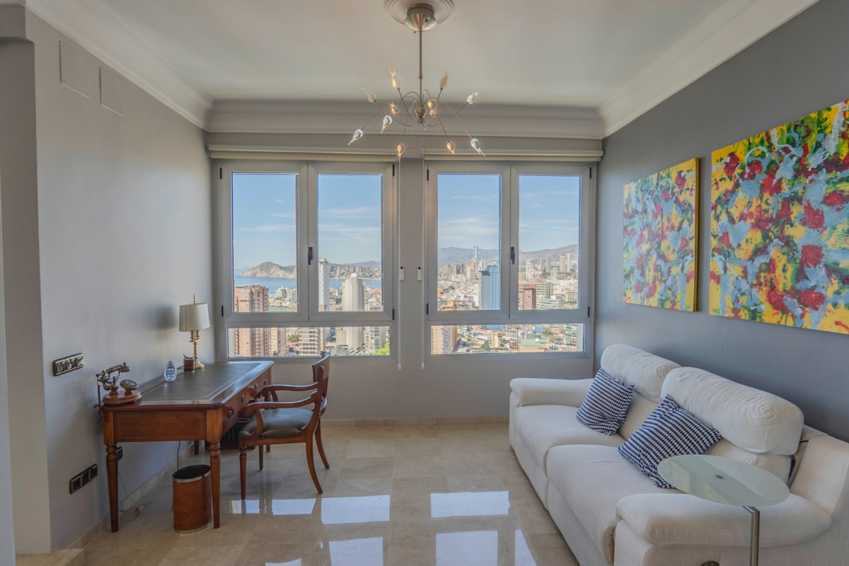 Herverkoop - Appartement  - Benidorm - Benidorm - City