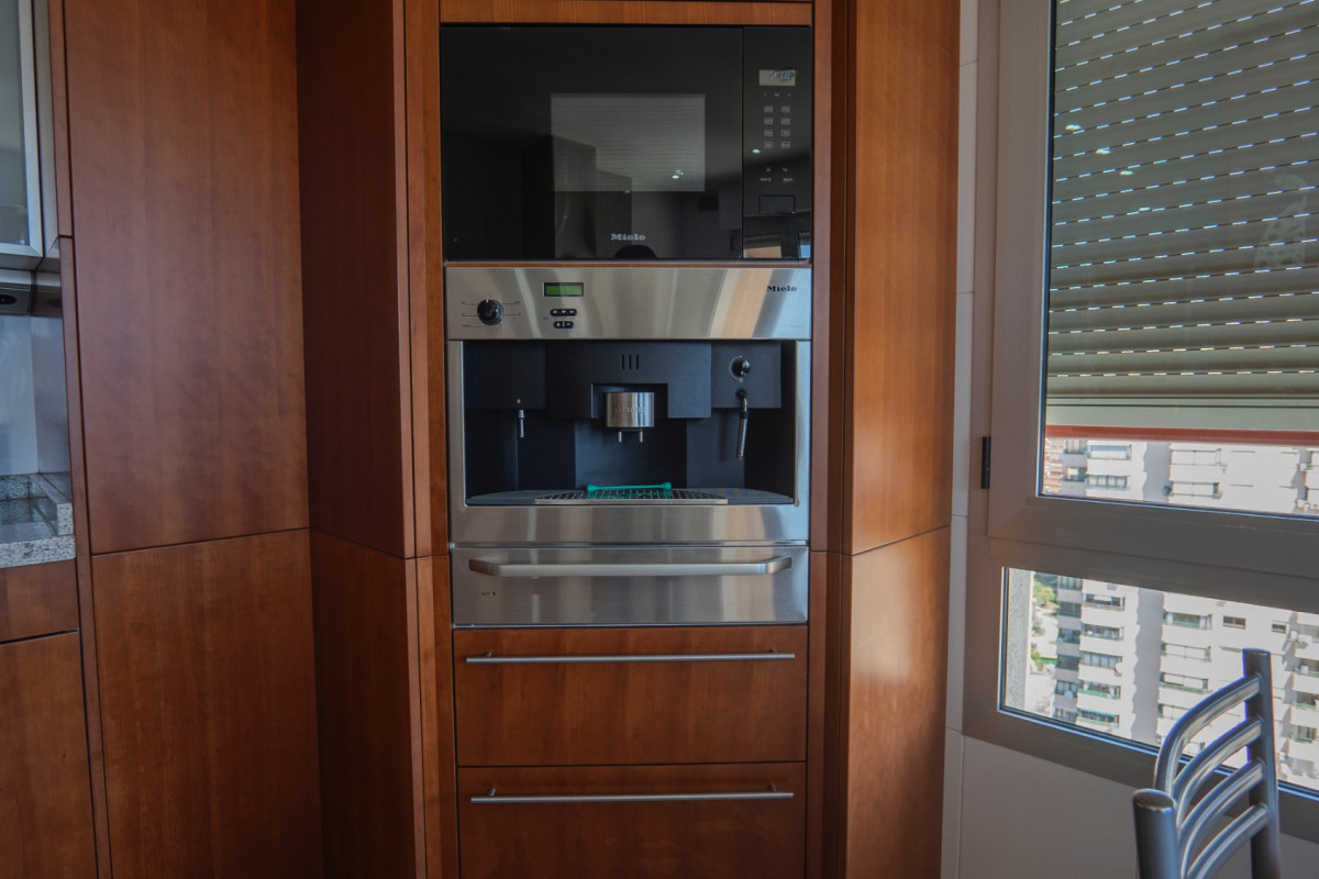 Herverkoop - Appartement  - Benidorm - Benidorm - City