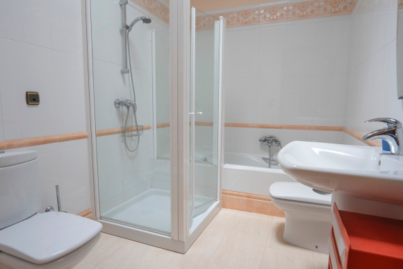 Herverkoop - Appartement  - Benidorm - Benidorm - City