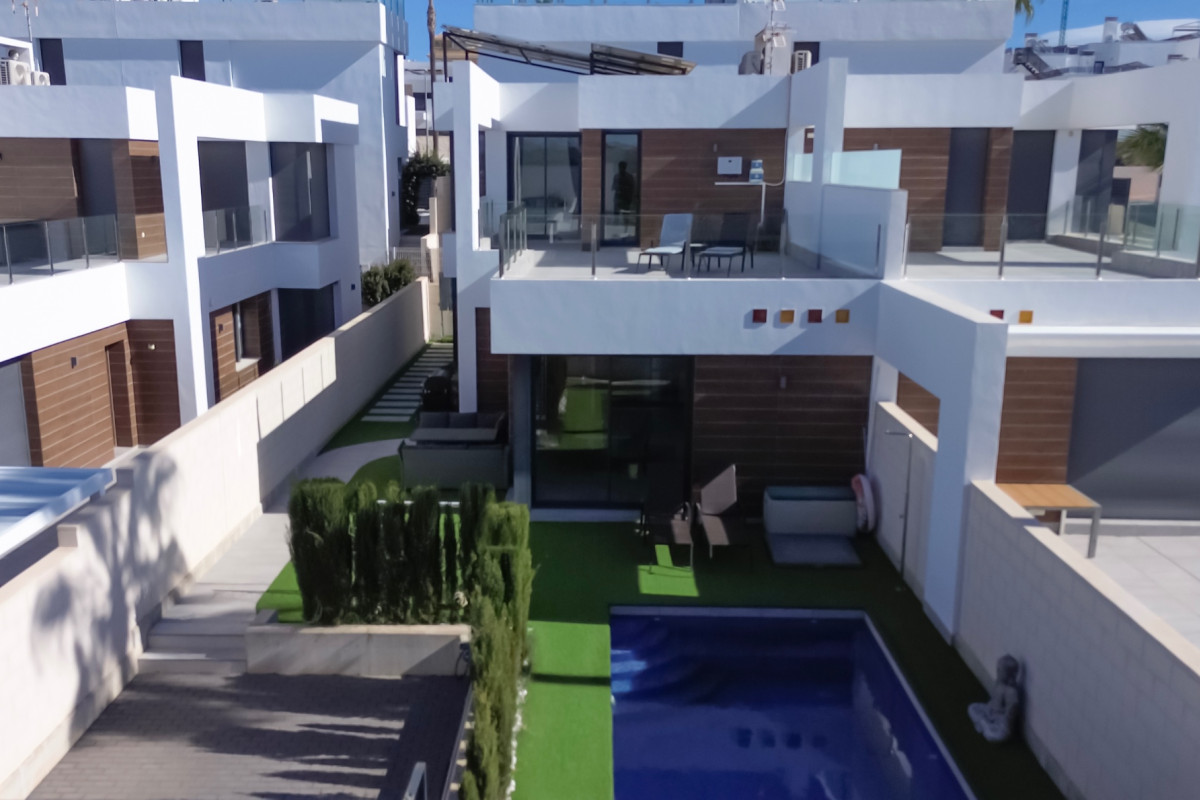 Herverkoop - Half Vrijstaande Woning - Benijofar - Benijofar - Village