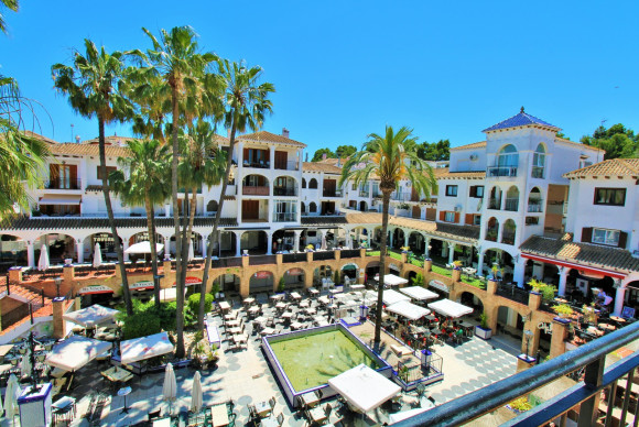 Resale - Apartment  - Villamartin