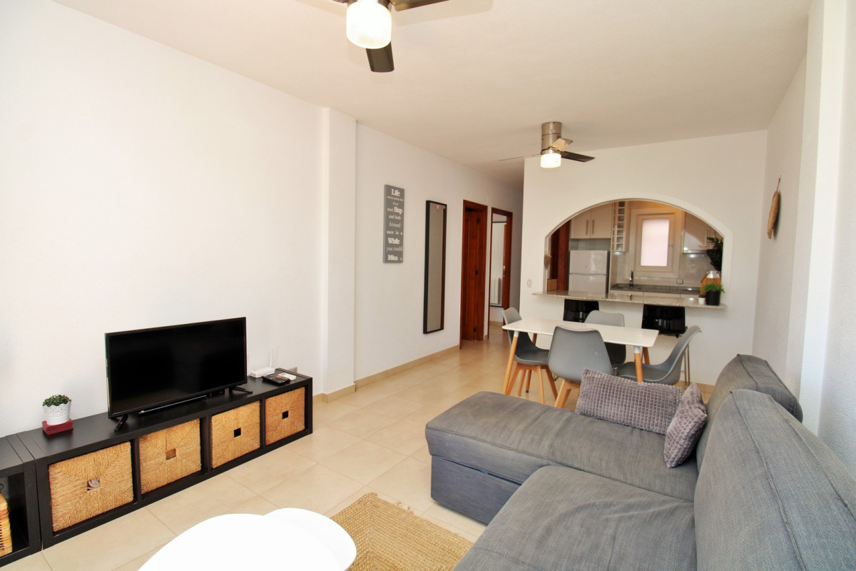 Resale - Apartment  - Villamartin