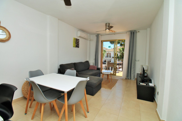 Resale - Apartment  - Villamartin