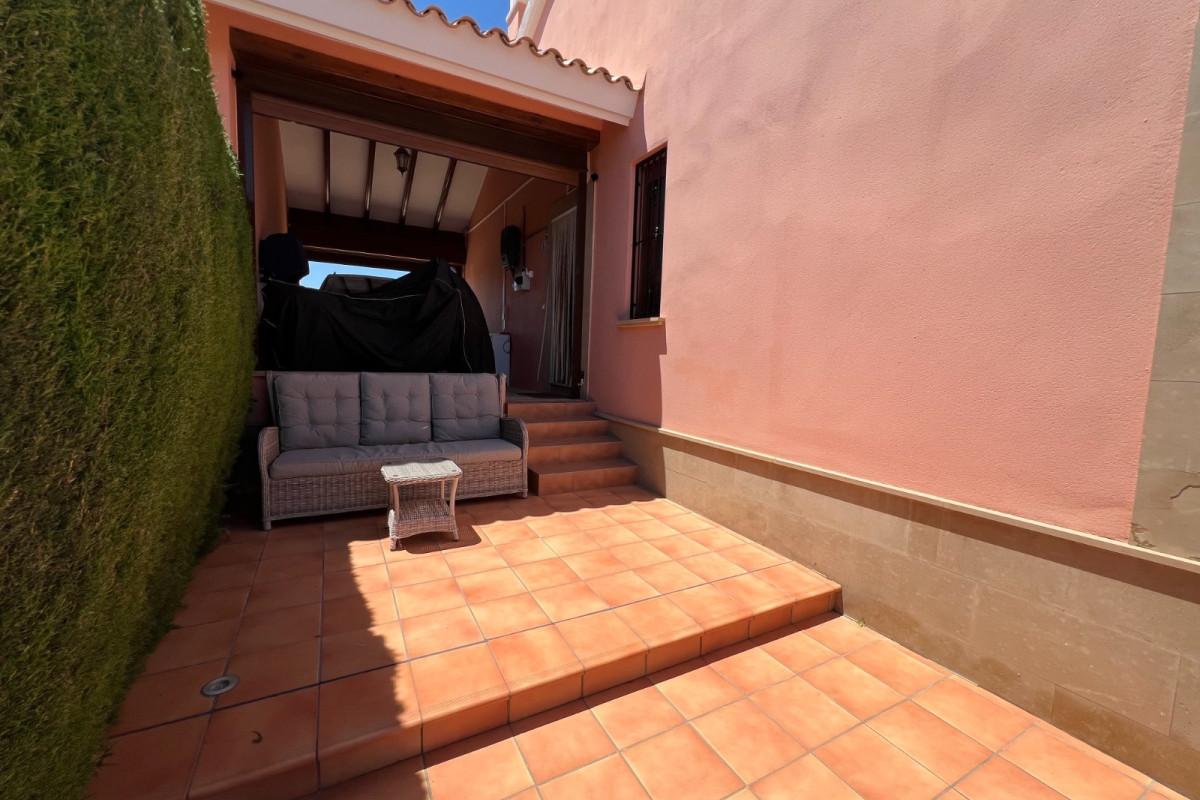 Herverkoop - Villa - Algorfa - La Finca Golf Resort