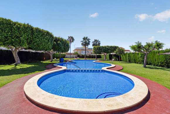Herverkoop - Appartement  - Torrevieja - Altos del Limonar