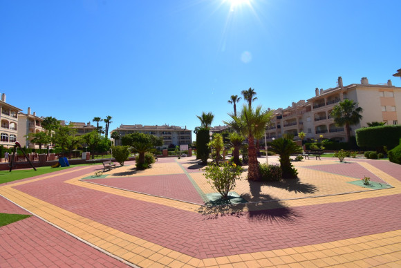 Herverkoop - Duplex Woning - Orihuela Costa - Playa Flamenca