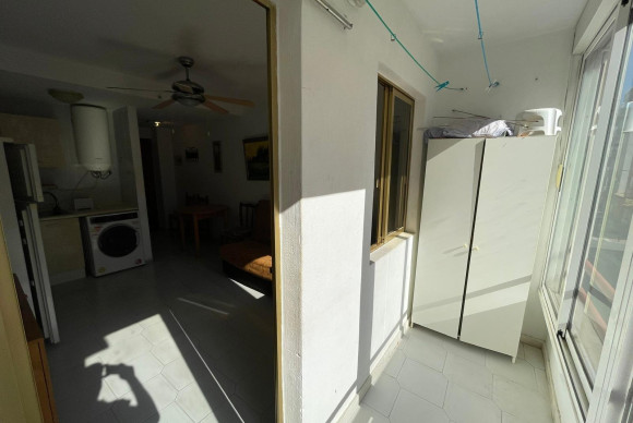 Herverkoop - Studio - Torrevieja - Centro