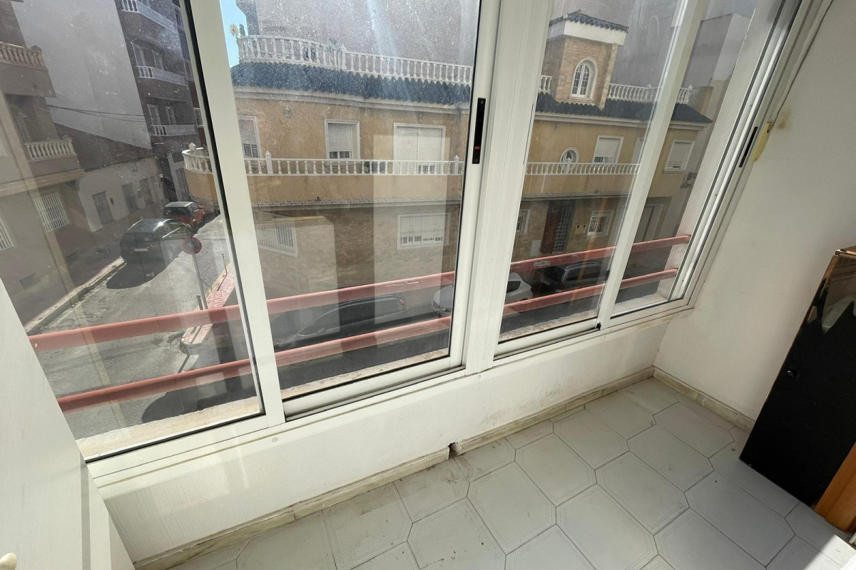 Herverkoop - Studio - Torrevieja - Centro