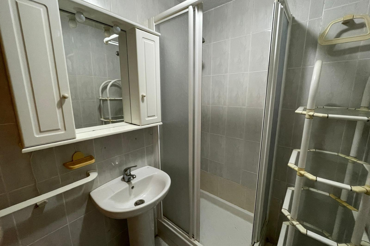 Herverkoop - Studio - Torrevieja - Centro