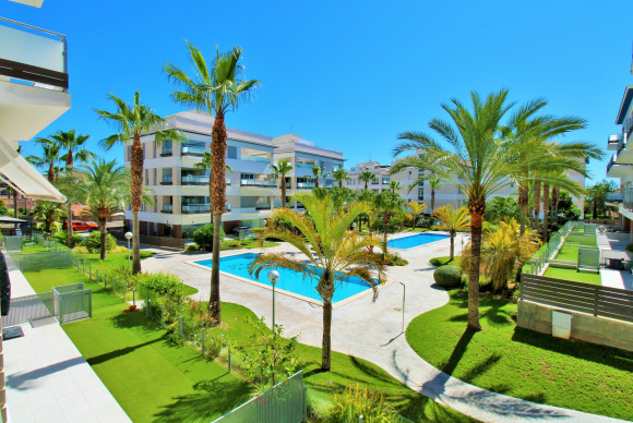 Reventa - Apartamento / piso - Villamartin - Los Dolses