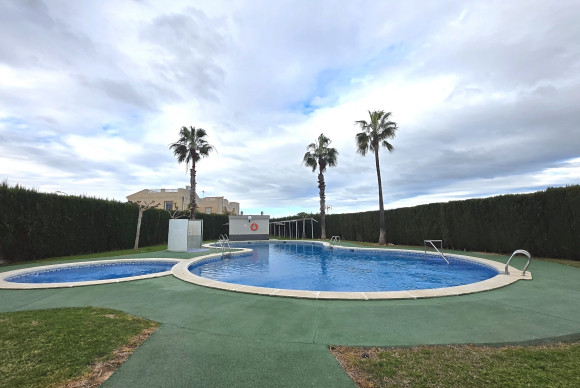 Herverkoop - Appartement  - Torrevieja - El Chaparral