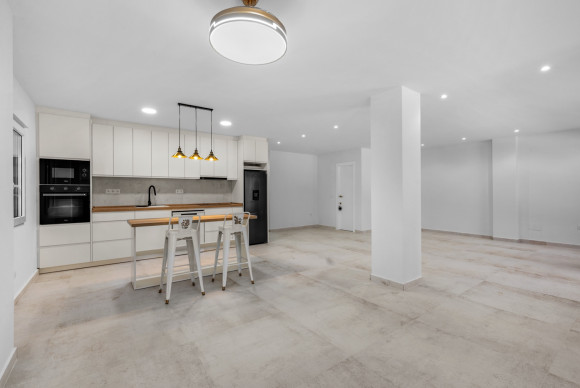 Herverkoop - Appartement  - Torrevieja - Playa Acequion