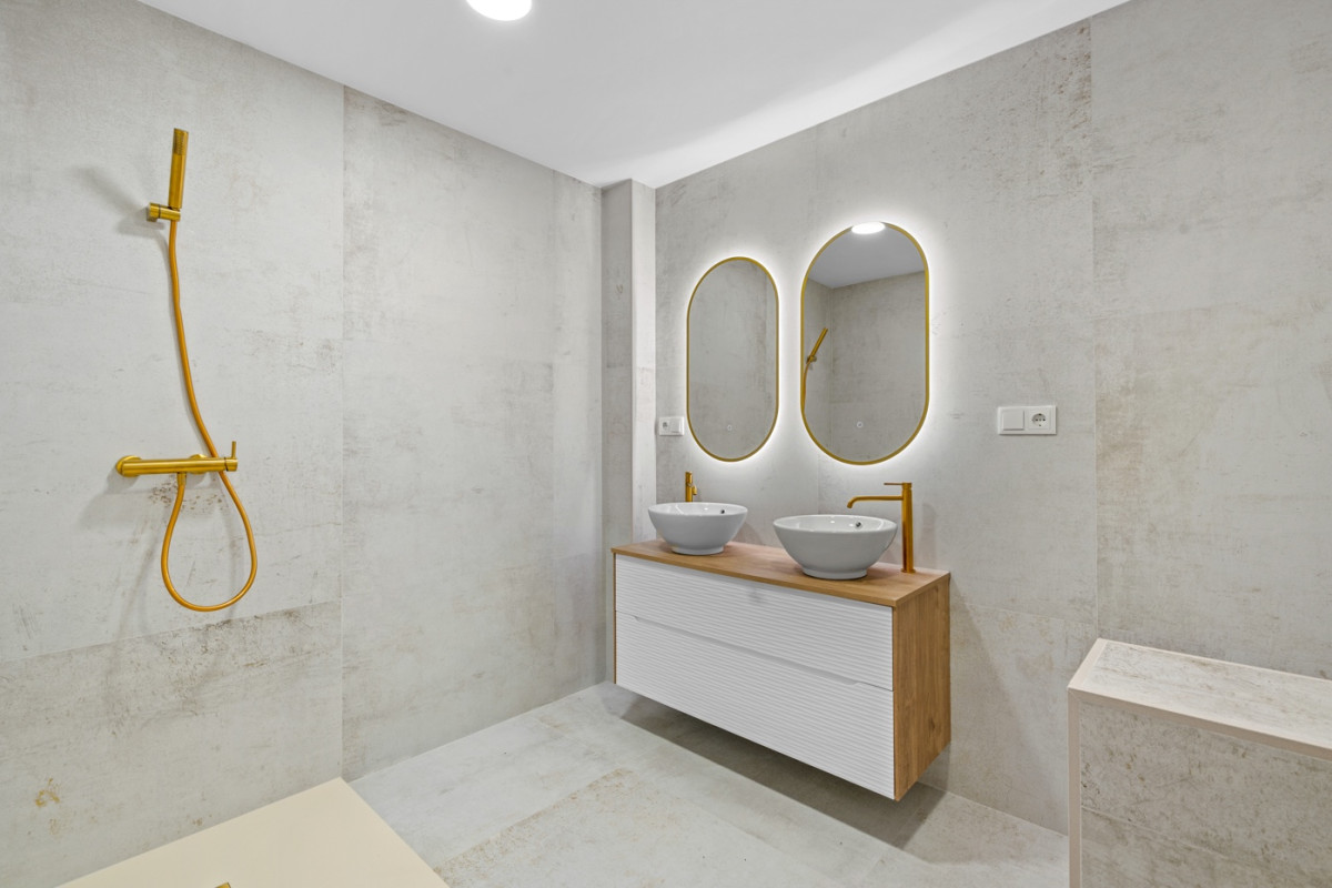 Herverkoop - Appartement  - Torrevieja - Playa Acequion