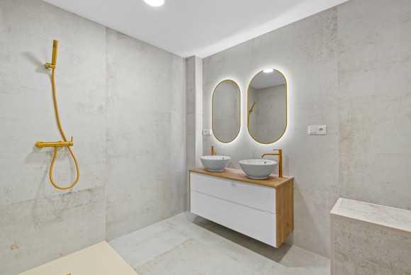 Herverkoop - Appartement  - Torrevieja - Playa Acequion