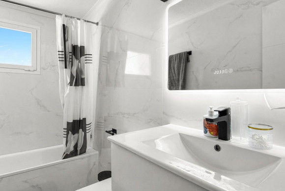 Herverkoop - Appartement  - Torrevieja - Torrevieja - Centre