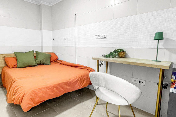 Herverkoop - Appartement  - Torrevieja - Playa Acequion