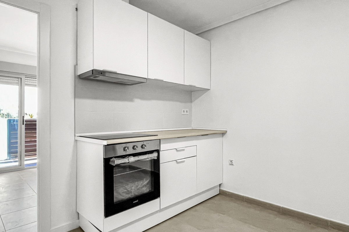 Herverkoop - Appartement  - Torrevieja - Playa Acequion