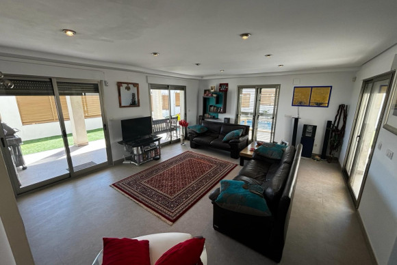 Resale - Detached Villa - Cox - Cox - Country