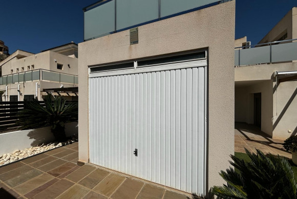 Resale - Detached Villa - Cox - Cox - Country