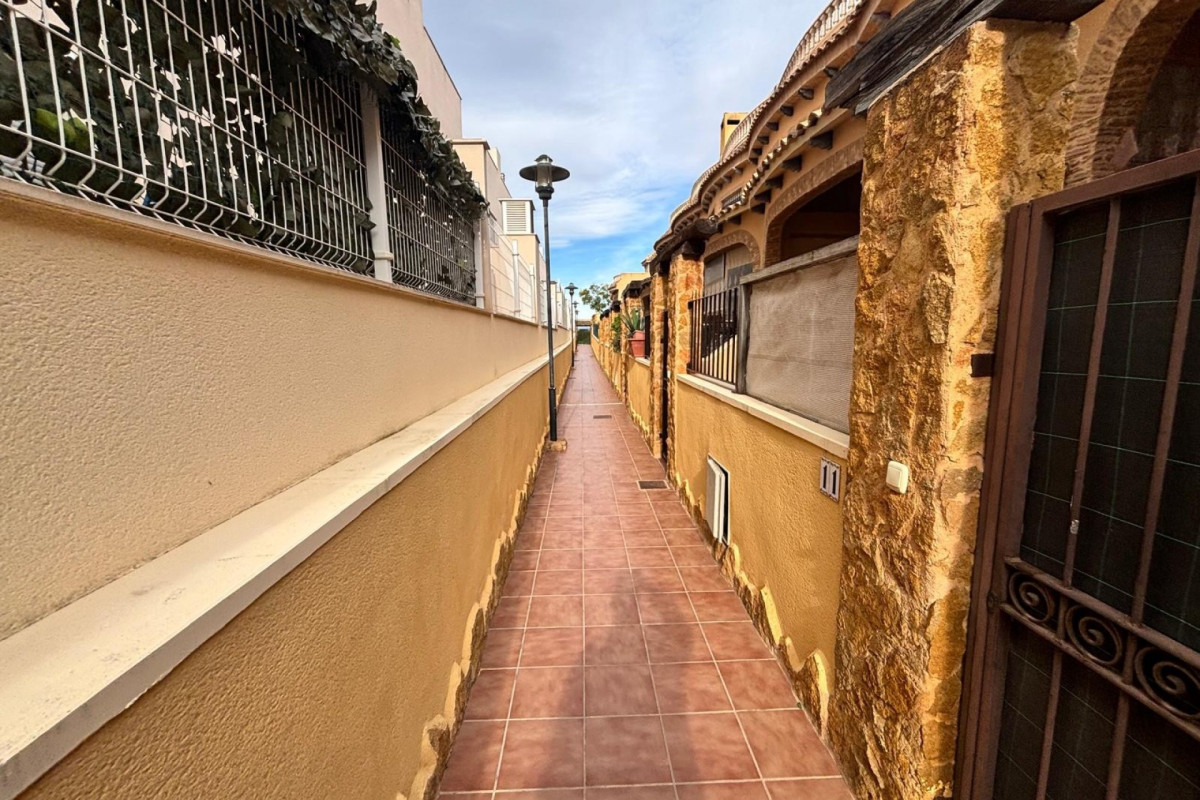Revente - Maison de ville - Guardamar del Segura - El Eden