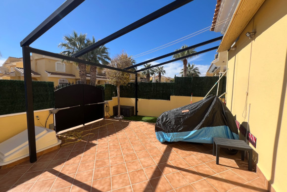 Herverkoop - Villa - Orihuela Costa - Los Dolses