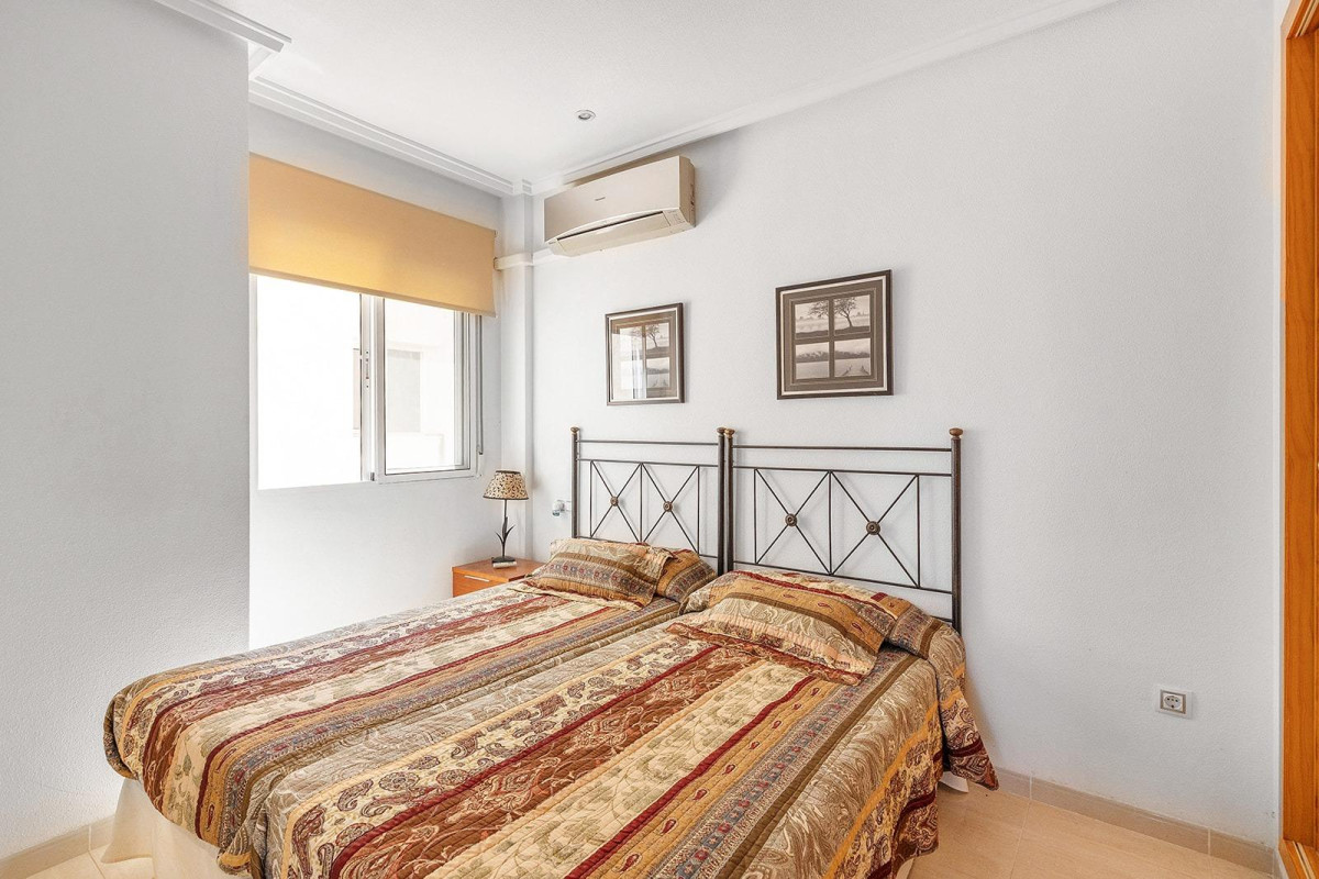 Herverkoop - Appartement  - Torrevieja - Estacion de autobuses