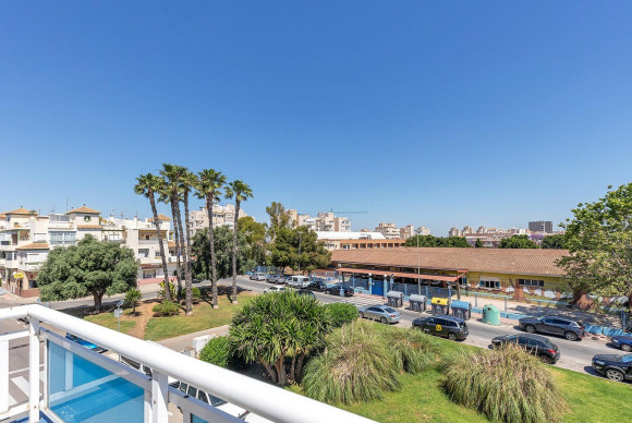 Herverkoop - Appartement  - Torrevieja - Estacion de autobuses