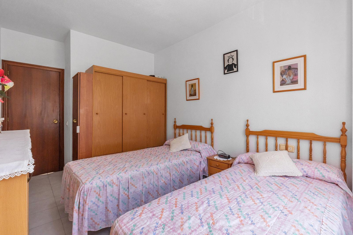 Herverkoop - Appartement  - Torrevieja - Estacion de autobuses