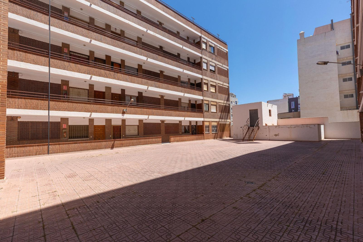 Herverkoop - Appartement  - Torrevieja - Estacion de autobuses