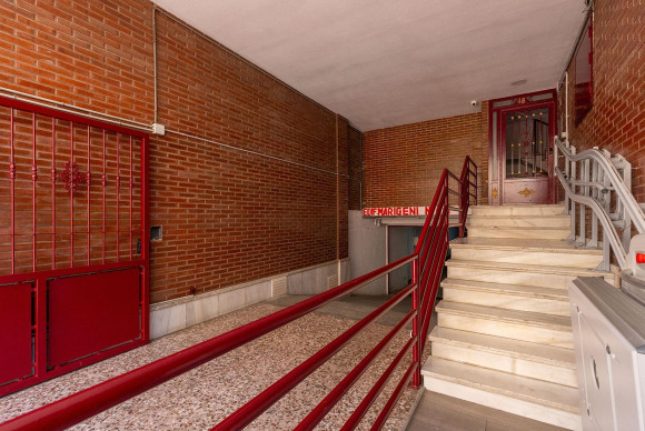 Herverkoop - Appartement  - Torrevieja - Estacion de autobuses