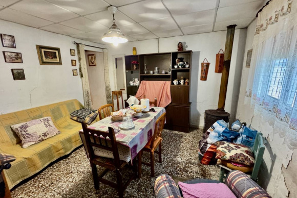 Resale - Finca / Country Property - Guardamar del Segura