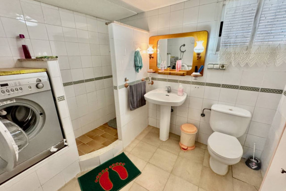 Resale - Finca / Country Property - Guardamar del Segura