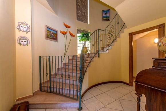 Herverkoop - Villa - Torrevieja - La Mata