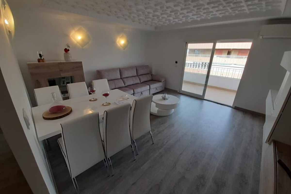 Herverkoop - Appartement  - Torrevieja - Playa del Acequión