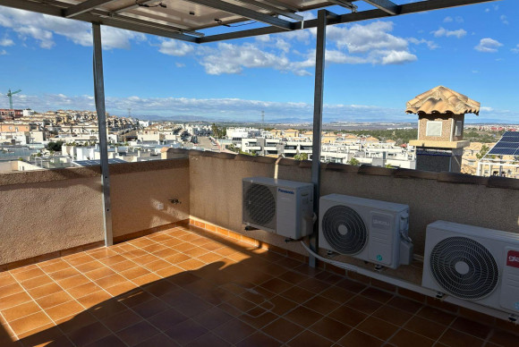Revente - House - Torrevieja - VILLAMARTIN