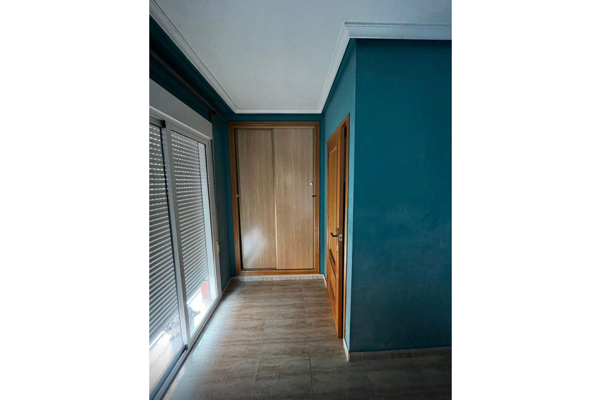 Resale - House - Redován - PUEBLO