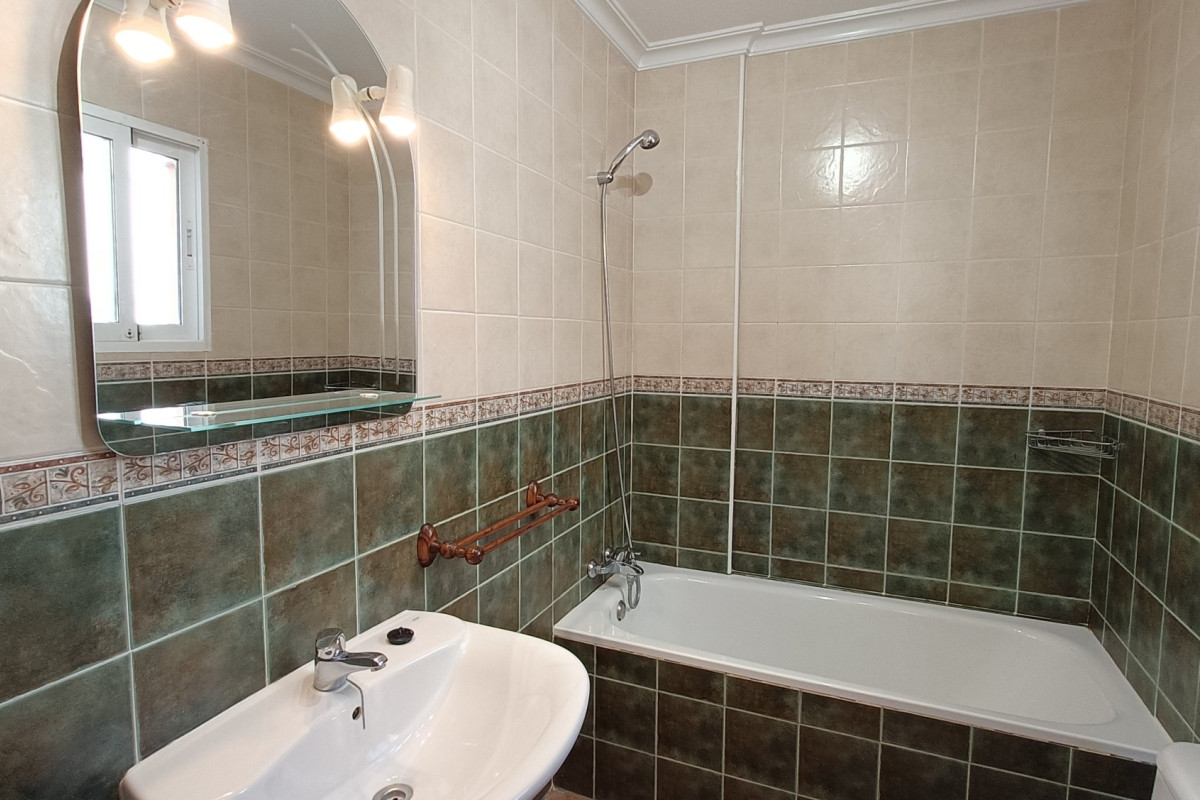 Reventa - Detached Villa - Orihuela Costa - Lomas de Don Juan