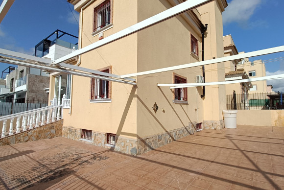 Reventa - Detached Villa - Orihuela Costa - Lomas de Don Juan