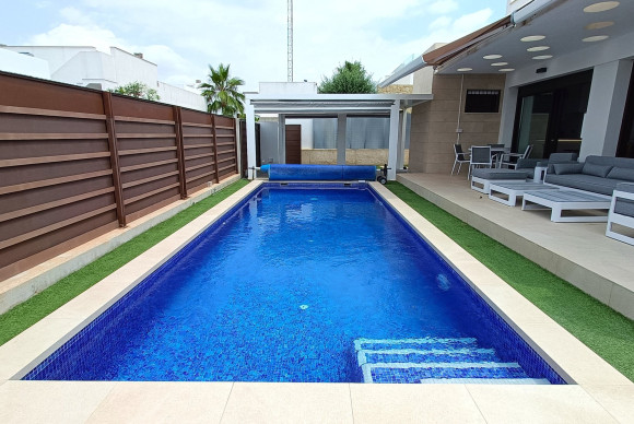 Revente - Detached Villa - Los Montesinos - Entre Naranjos / Vistabella Golf