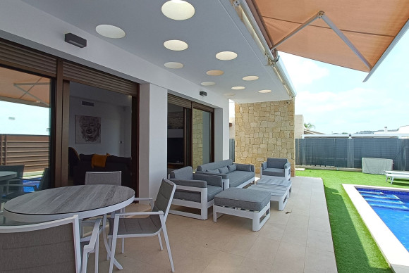 Revente - Detached Villa - Los Montesinos - Entre Naranjos / Vistabella Golf