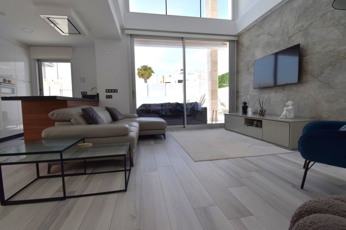 Resale - Detached Villa - Orihuela Costa - Lomas de Cabo Roig
